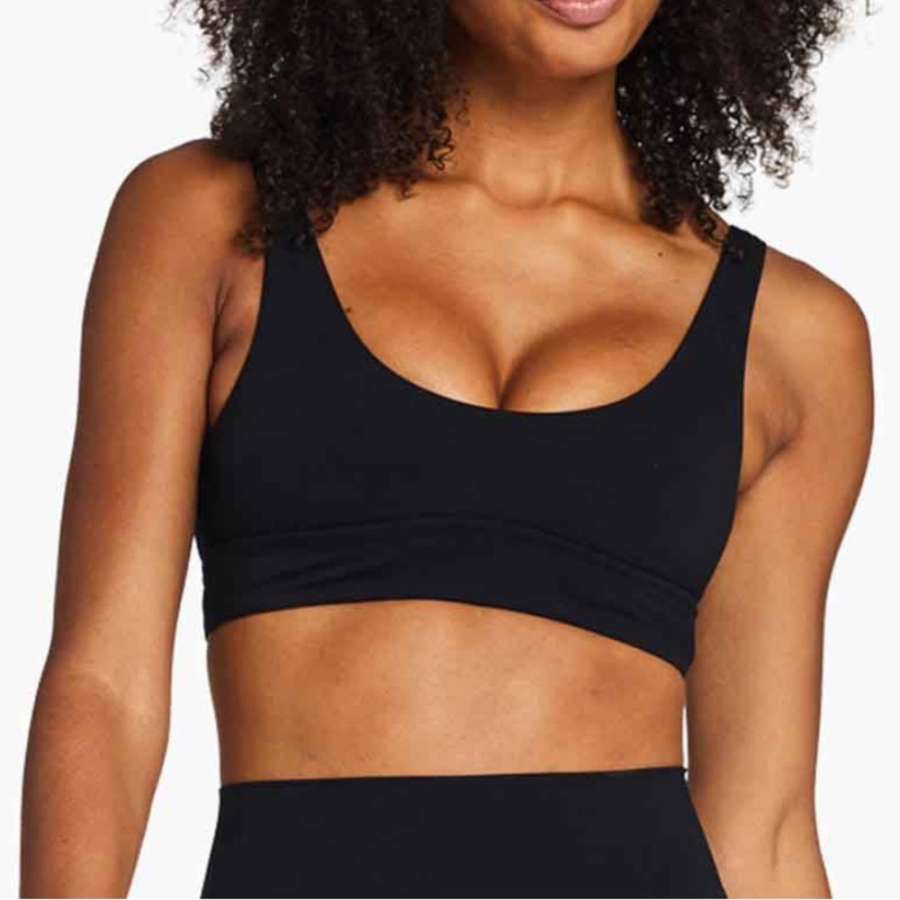 Vitamin A Sienna top - Black BioSculpt